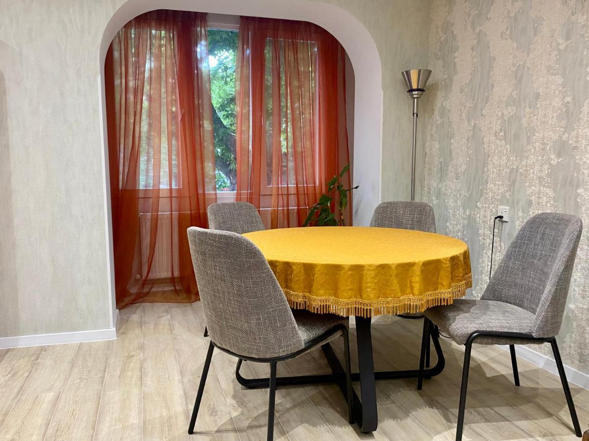 Spacious Dinamo Apartment Тбілісі Екстер'єр фото